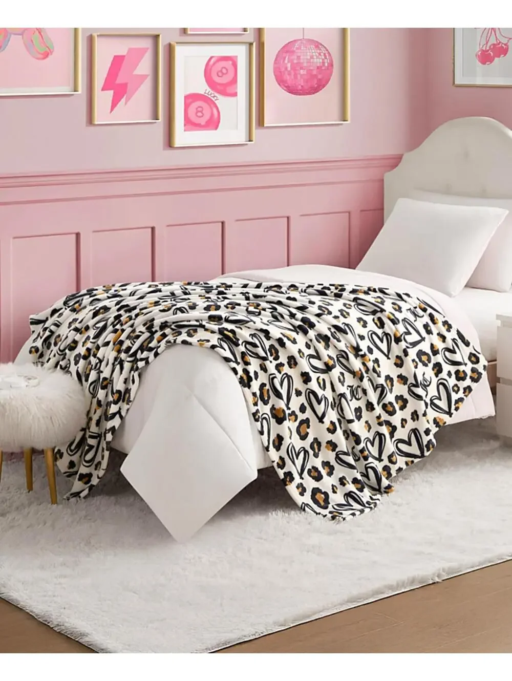 Juicy Couture Plush Throw, 50 x 70 Doodle Cheetah White
